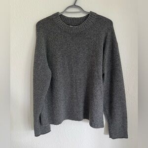 American Eagle Outfitters Gray Crewneck Sweater